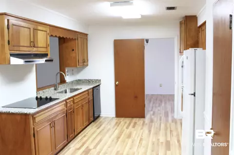405 Pennington Cir, Mobile, AL 36606 photo 6