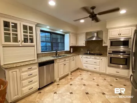 301 Gaines Ave, Mobile, AL 36609 photo 13