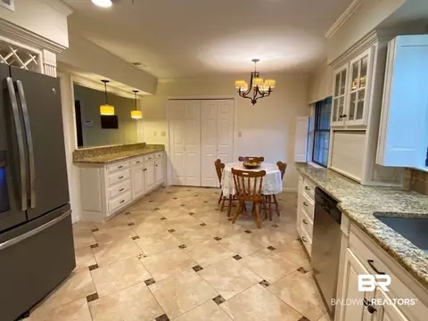 301 Gaines Ave, Mobile, AL 36609 photo 18