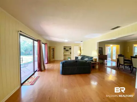 301 Gaines Ave, Mobile, AL 36609 photo 8