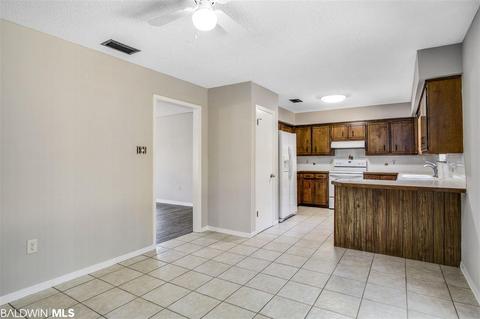 100 Dewitt Loop, Daphne, AL 36526 photo 9