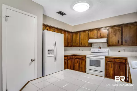 100 Dewitt Loop, Daphne, AL 36526 photo 14
