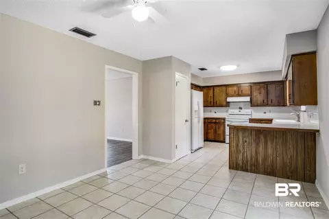 100 Dewitt Loop, Daphne, AL 36526 photo 9