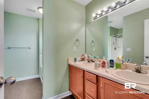 1056 Amazon Dr, Foley, AL 36535 photo 4
