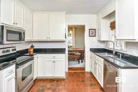 116 Batre Ln, Mobile, AL 36608 photo 9