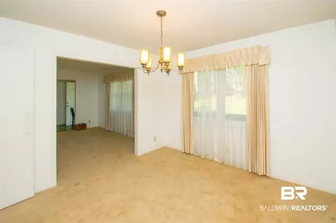 284 Summit Dr, Mobile, AL 36609 photo 11