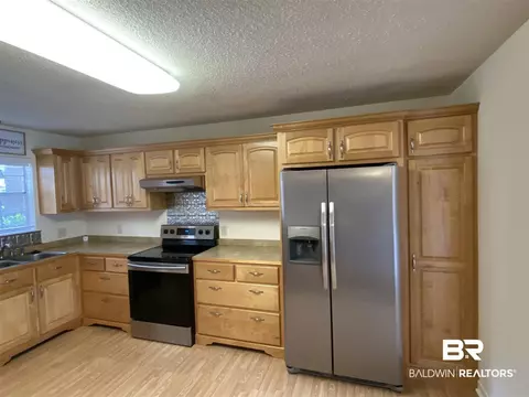 122 Windsor Ct, Daphne, AL 36526 photo 3