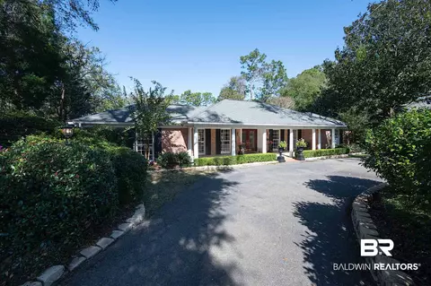 114 Dewitt Loop, Daphne, AL 36526 photo 4