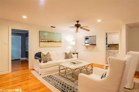 3527 Spring Hill Ave, Mobile, AL 36608 photo 4