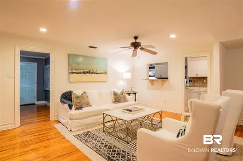 3527 Spring Hill Ave, Mobile, AL 36608 photo 4