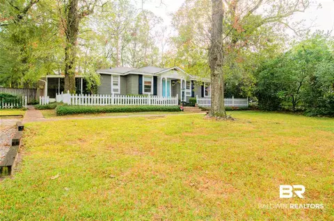 3527 Spring Hill Ave, Mobile, AL 36608 photo 2