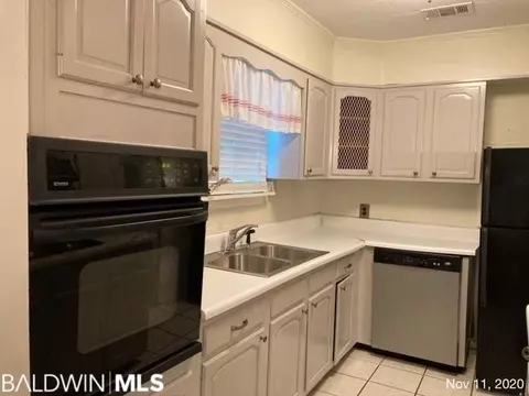 5200 N Border Dr, Mobile, AL 36608 photo 3
