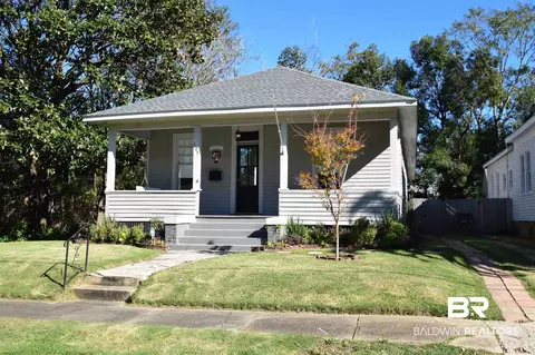 105 Parker St, Mobile, AL 36604 photo 1