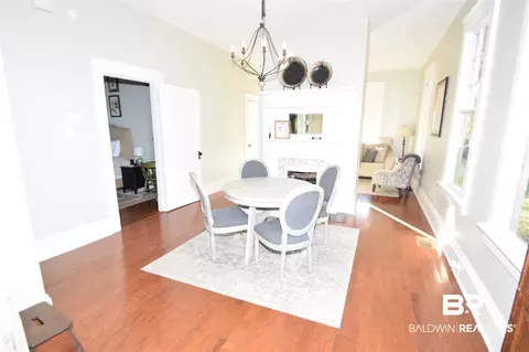 105 Parker St, Mobile, AL 36604 photo 8