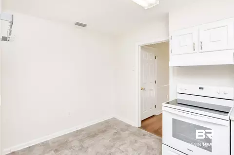 4023 Michael Blvd, Mobile, AL 36609 photo 11