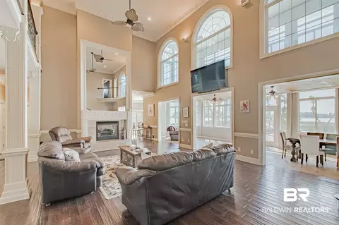 2325 River Forest Dr, Mobile, AL 36605 photo 3
