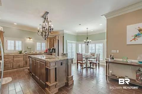 2325 River Forest Dr, Mobile, AL 36605 photo 12
