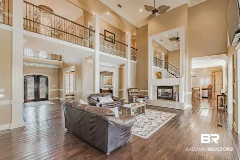 2325 River Forest Dr, Mobile, AL 36605 photo 4