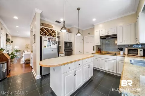 1008 Hampton Gate, Mobile, AL 36609 photo 16