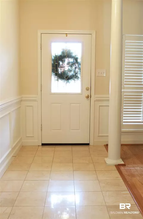 1115 E Hillcrest Xing, Mobile, AL 36695 photo 2