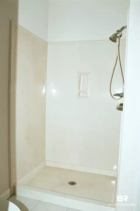 1115 E Hillcrest Xing, Mobile, AL 36695 photo 16