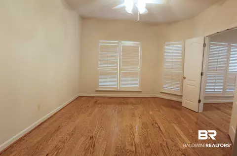 1115 E Hillcrest Xing, Mobile, AL 36695 photo 11
