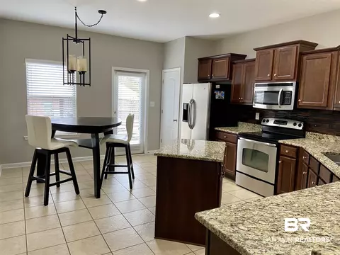 2550 Hedgerow Dr, Mobile, AL 36695 photo 4