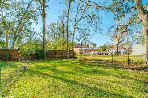 1057 Old Shell Rd, Mobile, AL 36604 photo 9