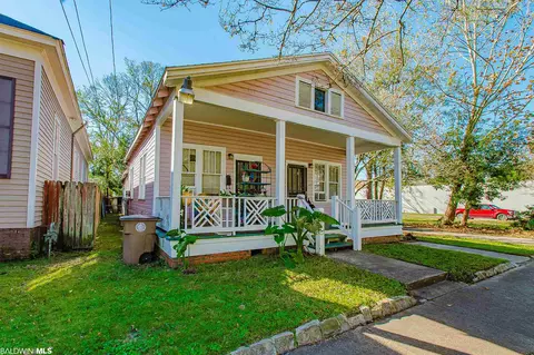 1057 Old Shell Rd, Mobile, AL 36604 photo 1