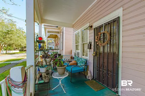 1057 Old Shell Rd, Mobile, AL 36604 photo 4