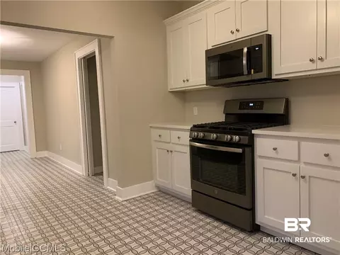 107 Macy Pl, Mobile, AL 36604 photo 3
