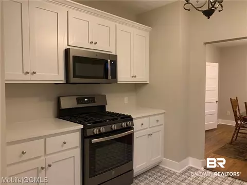107 Macy Pl, Mobile, AL 36604 photo 5