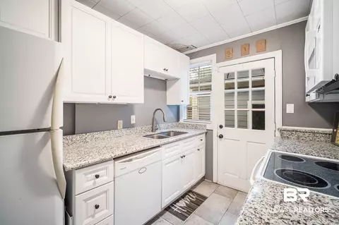 304 W Border Dr, Mobile, AL 36608 photo 6