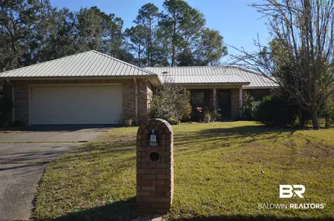 2805 Pine Ridge Dr, Lillian, AL 36549 photo 1