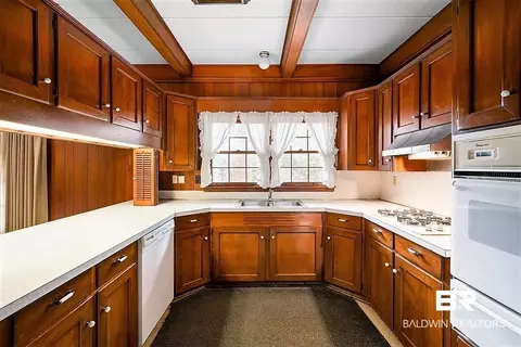 4503 N Sunset Dr, Mobile, AL 36608 photo 9