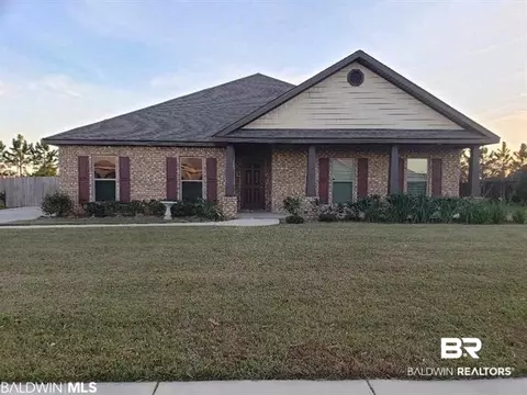 2045 Bourbon St, Foley, AL 36535 photo 1