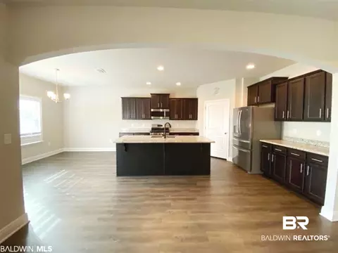 2045 Bourbon St, Foley, AL 36535 photo 3