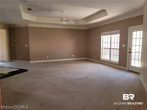 5564 Fairfield Pl, Mobile, AL 36609 photo 2