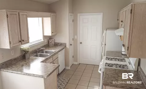 9407 Copperfield Dr, Mobile, AL 36608 photo 8