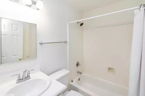 7 Princess Anne Rd, Mobile, AL 36608 photo 11