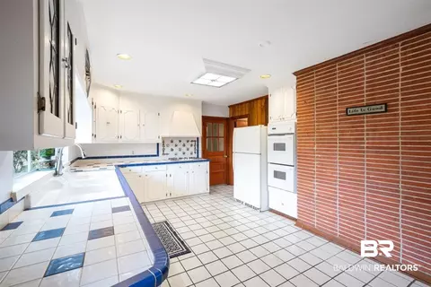 3000 Riverside Dr, Mobile, AL 36605 photo 14