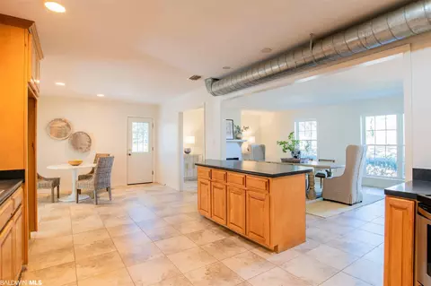 604 College Ave, Daphne, AL 36526 photo 12