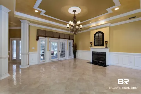 2745 Bennington Dr, Mobile, AL 36695 photo 2