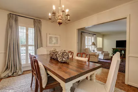 4124 Ursuline Dr, Mobile, AL 36608 photo 5