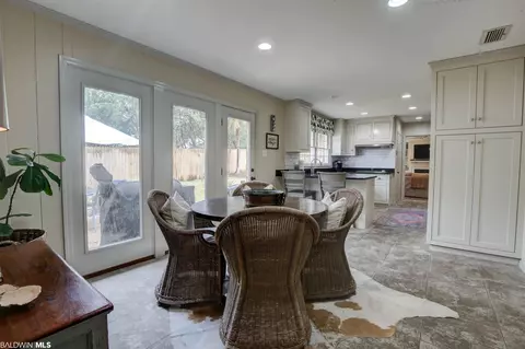 4124 Ursuline Dr, Mobile, AL 36608 photo 8