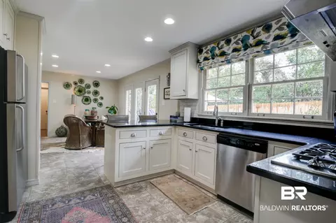 4124 Ursuline Dr, Mobile, AL 36608 photo 10