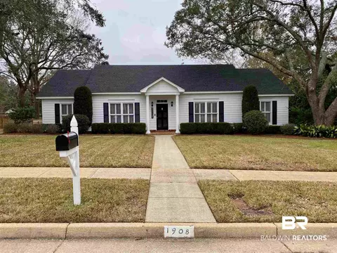 1908 Hickory Knot Ct, Mobile, AL 36609 photo 2