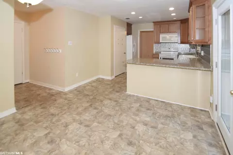 804 Nassau Dr, Mobile, AL 36608 photo 6