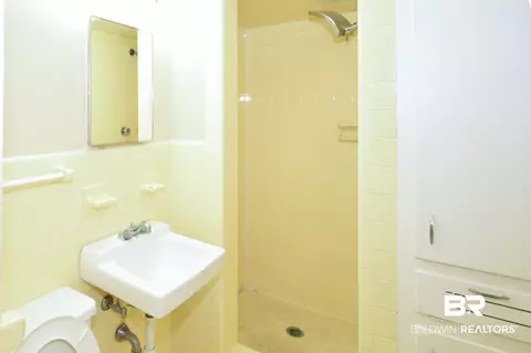 804 Nassau Dr, Mobile, AL 36608 photo 12