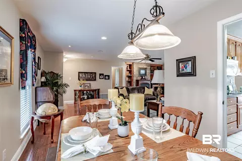 7701 N Tara Dr, Mobile, AL 36695 photo 12